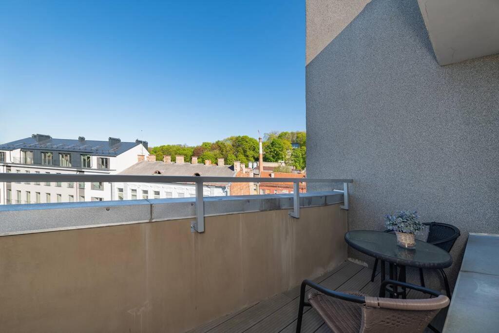 2 Bd By Hostlovers Kaunas